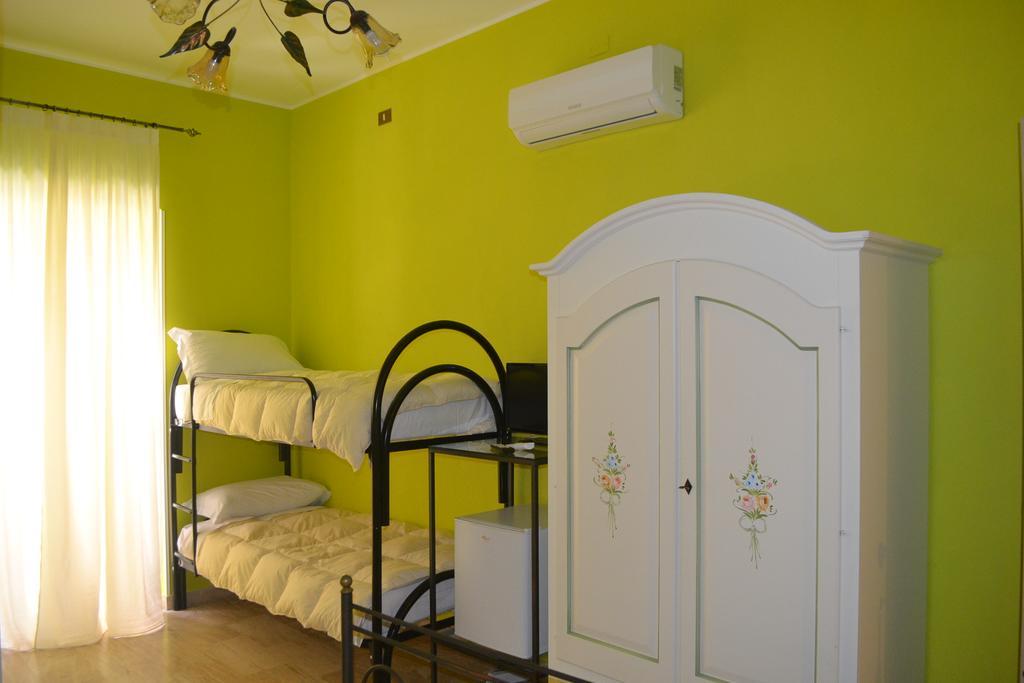 Bed and Breakfast La Marinella Бельведере-Мариттимо Экстерьер фото
